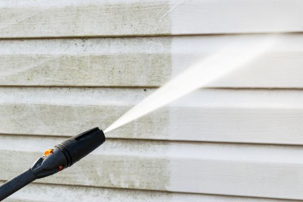 Cost of House Exterior Cleaning in College Station