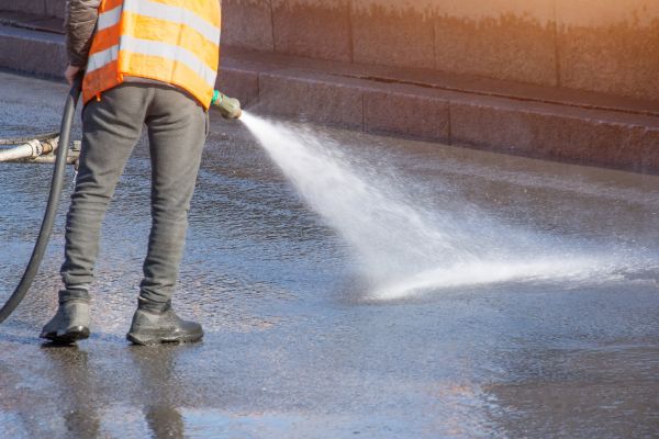 Cost of Asphalt Pressure Washing in College Station