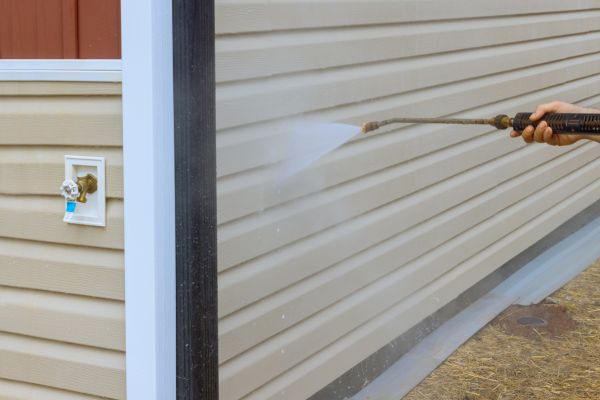 Cost of Townhouse Exterior Cleaning in College Station